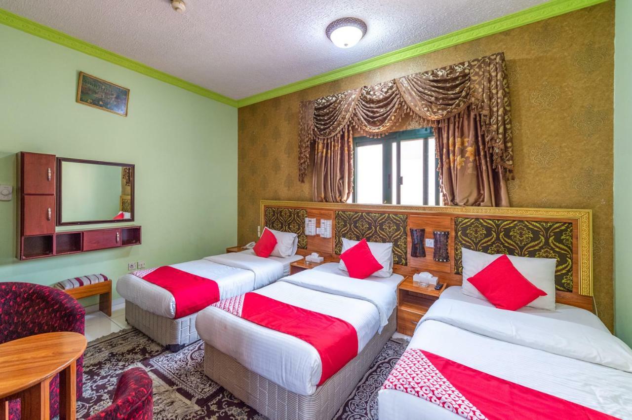 Oyo 191 Golden Sea Hotel Дубай Екстер'єр фото