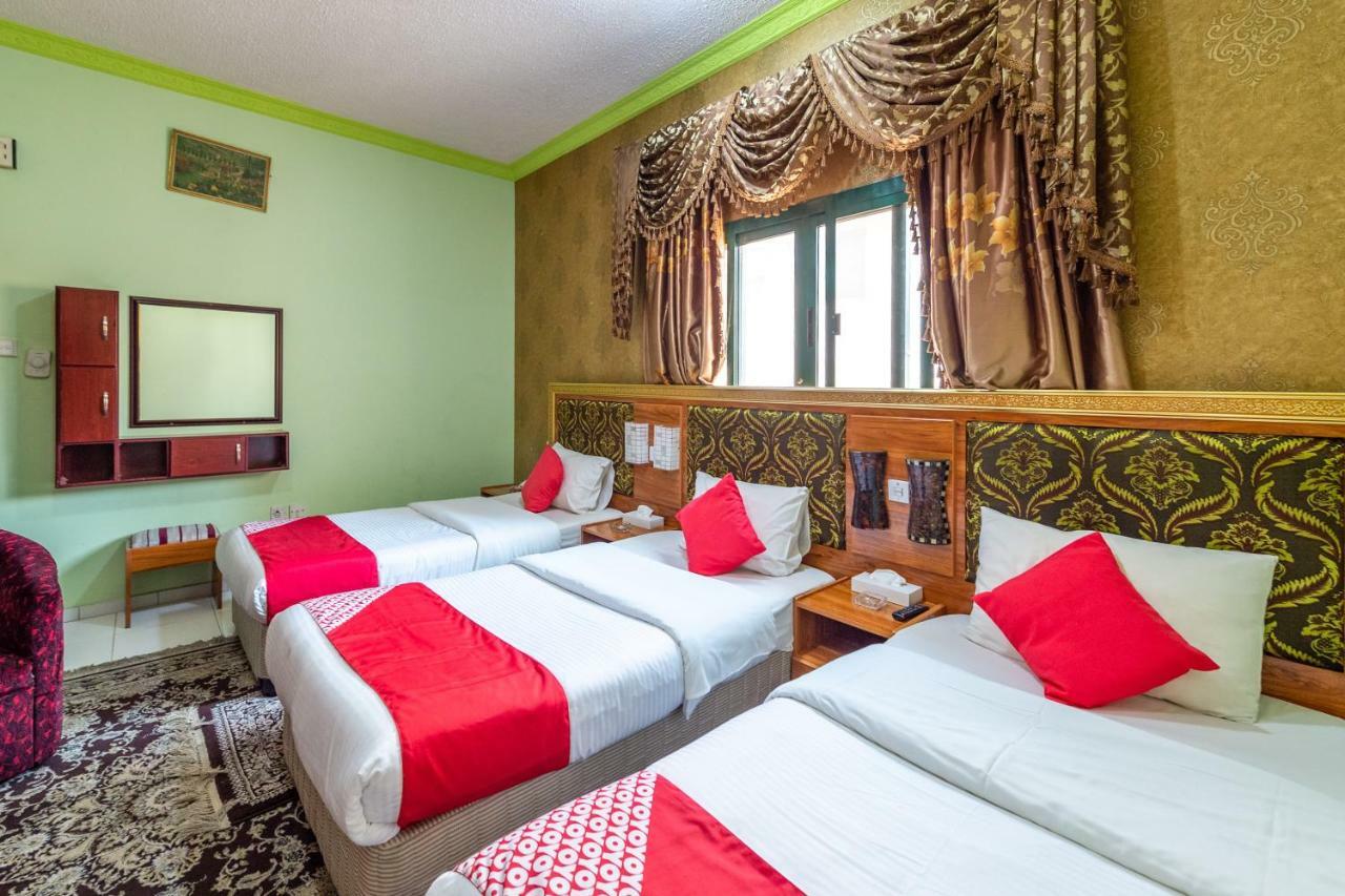 Oyo 191 Golden Sea Hotel Дубай Екстер'єр фото